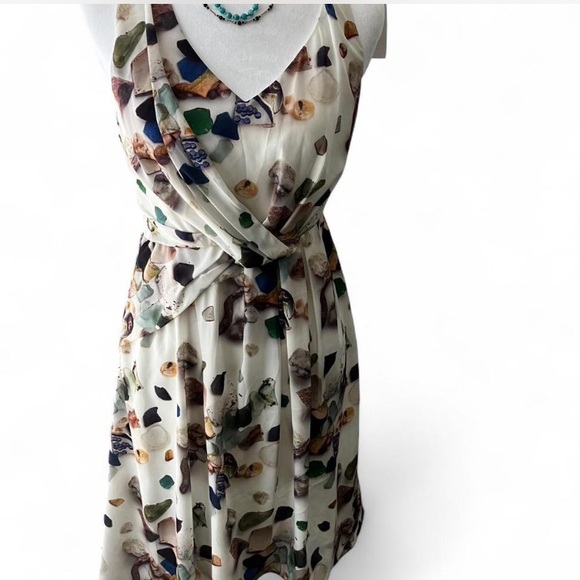 Dresses & Skirts - Elegant Costal vibe Multicolor Sleeveless very elegant waistband. Vintage dress